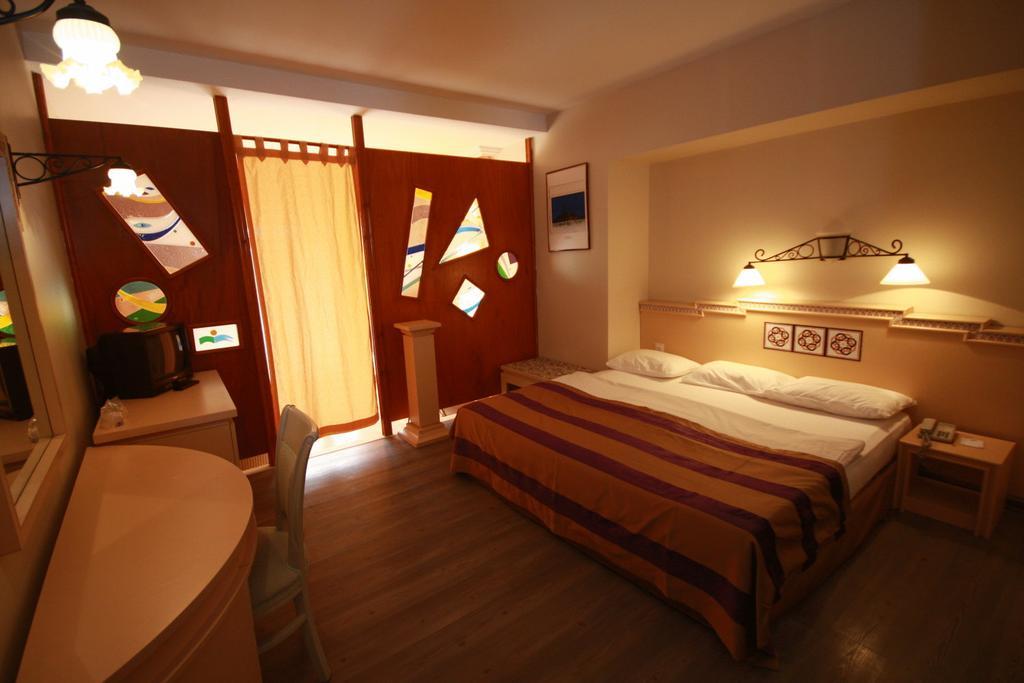 Attaleia Holiday Village Belek Exterior photo